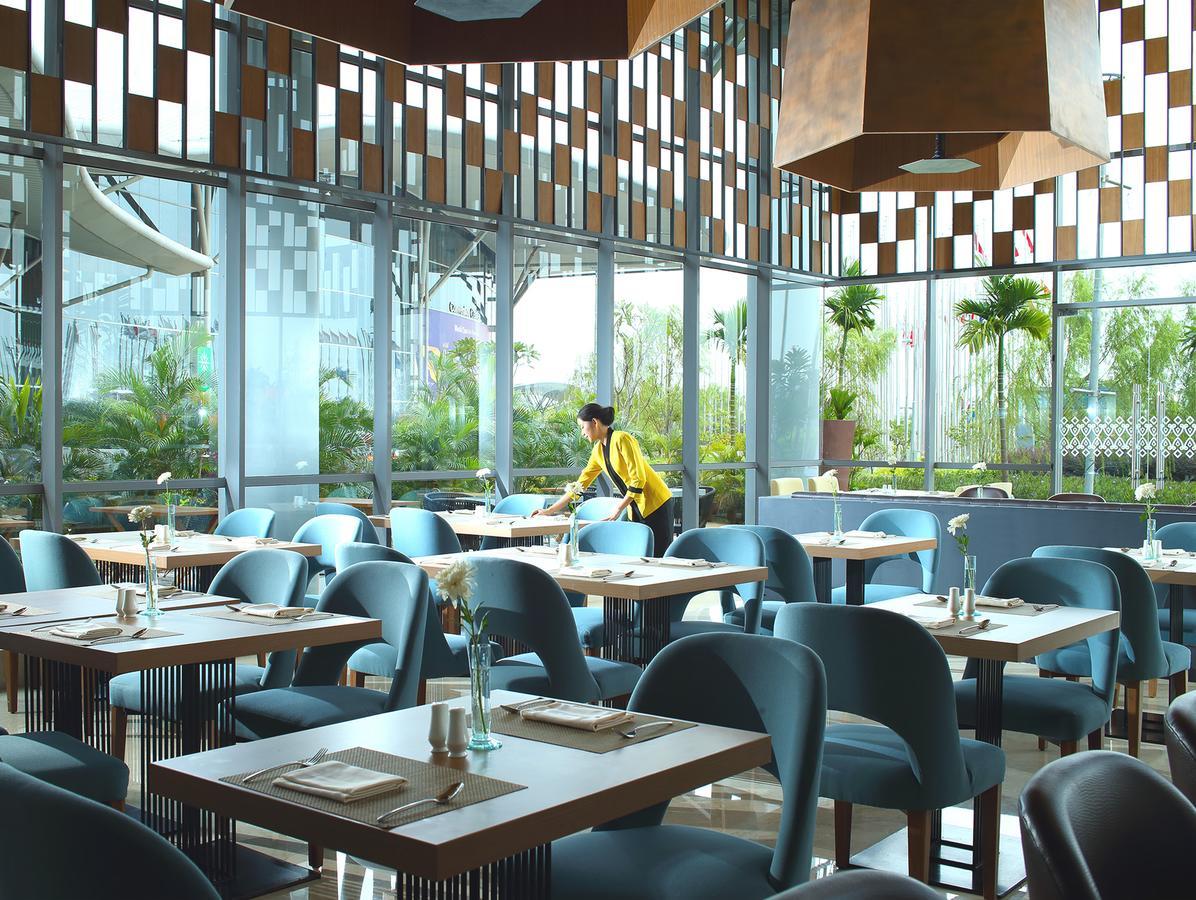 Hotel Santika Premiere Ice - Bsd City Serpong Dış mekan fotoğraf